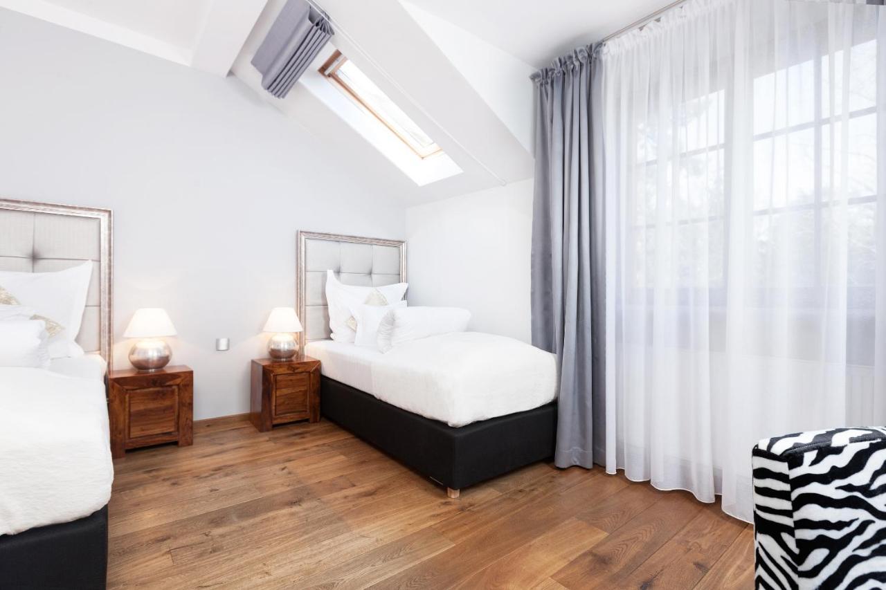 Constantia By Grape Hotel Breslavia Exterior foto