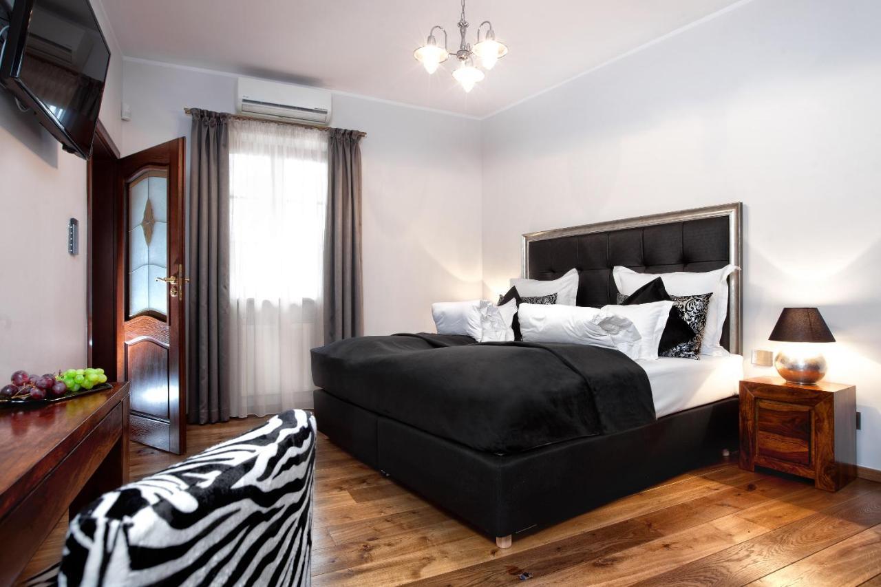 Constantia By Grape Hotel Breslavia Exterior foto